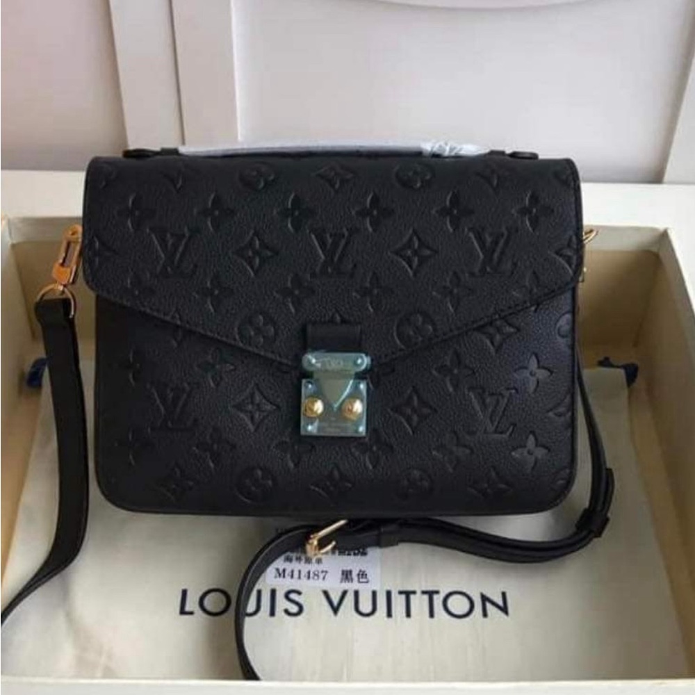 Black new on box beautiful and good quality